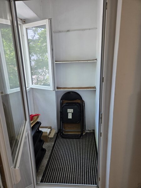 Crangasi, apropiere: metrou, linia 41 si parc, str. Padureni.